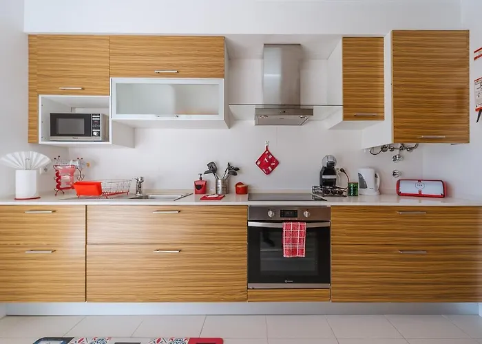 Farol Place Apartment *