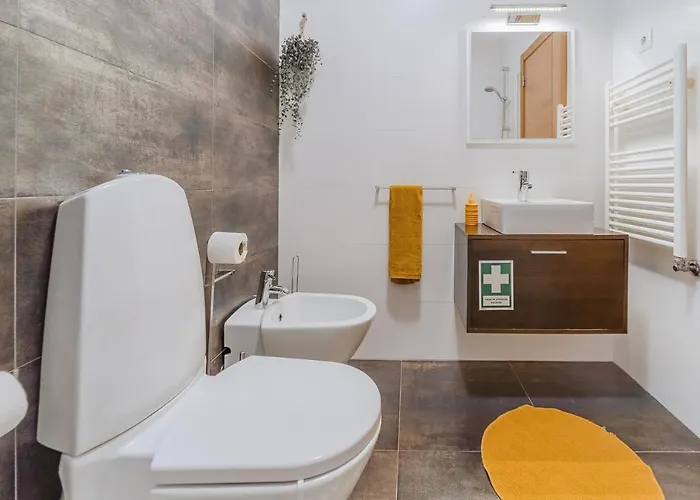 Farol Place アパート *