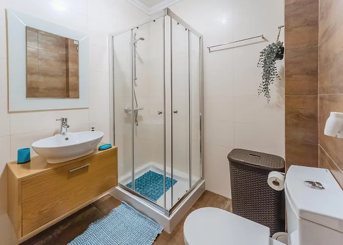 Farol Place アパート ナザレ